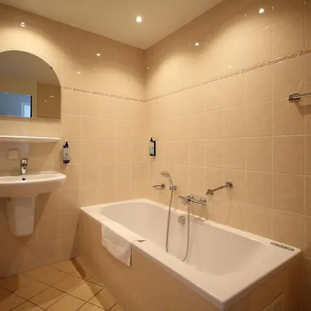 Appartementen Beach Hotel Bergen Aan Zee * بيرشن أن زي