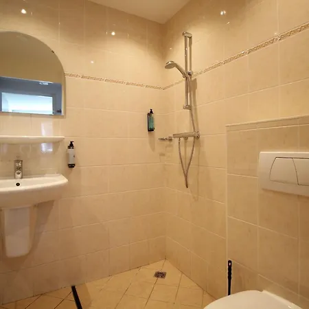 Appartementen Beach Hotel Bergen Aan Zee * بيرشن أن زي